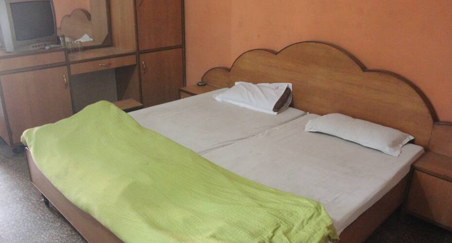 Hotel Ajanta, Raipur 4